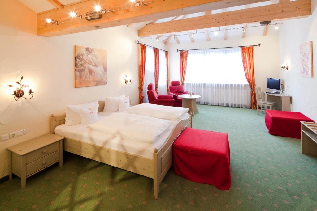 Hubertushof Hotel Garni Oberstaufen Room photo